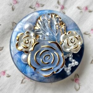 Embellished Pop socket Blue